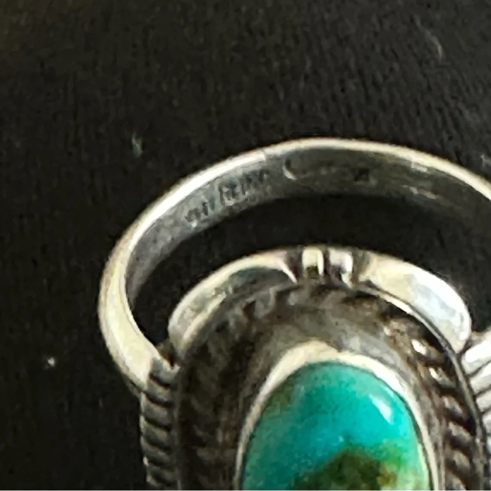 Sterling Silver and Turquoise Native Ring NWOT - Picture 15 of 15